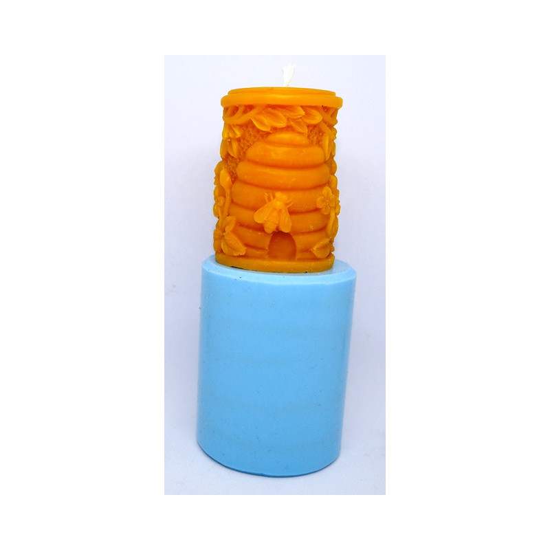 Sviečka valec s tromi úlikmí a včielkami postupne vyletujú -  forma, rozmer 65 x 45 mm, váha 75 g - forma 14 €