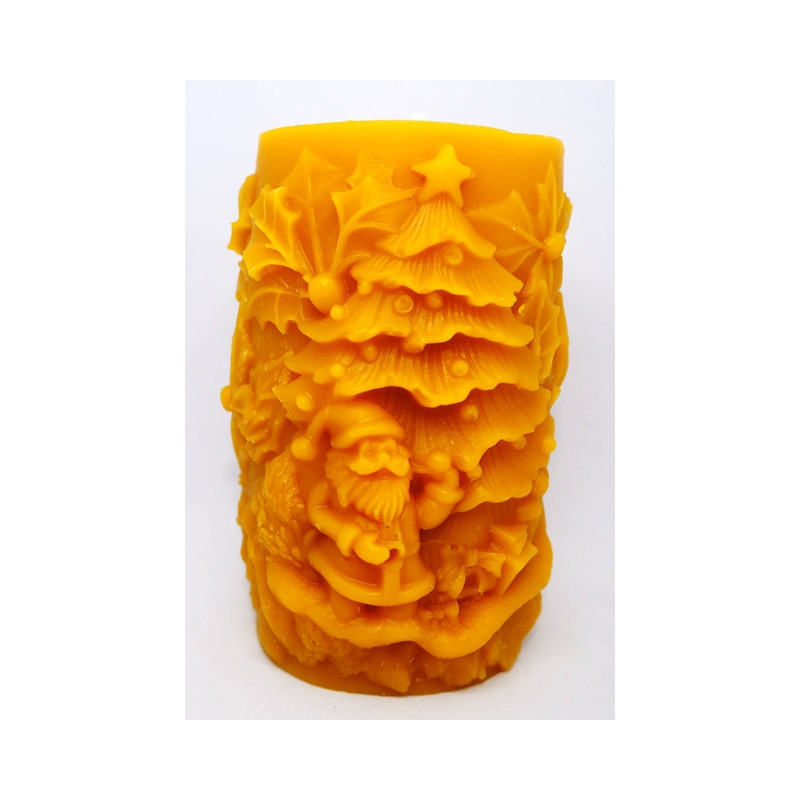 Vianočná sviečka - včelí vosk - vhodná ako dekorácia na Vianočný stôl , rozmer 95 x 55 mm, váha 255 g ,forma silikónová 21 €