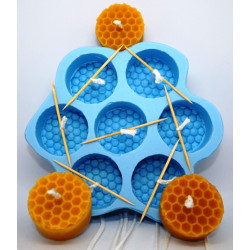 Forma na čajové sviečky so vzorom medzistienky na 7 ks sviečok