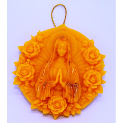 Panna Mária modliaca s  piatimi ružičkami - plaketa - včelí vosk, rozmer 80 x 80 mm, váha 30 g, forma 6 €