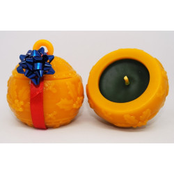 Darček - Vianočná sviečka - včelí vosk s vôňou " ČAROVNÉ VIANOCE 2025"