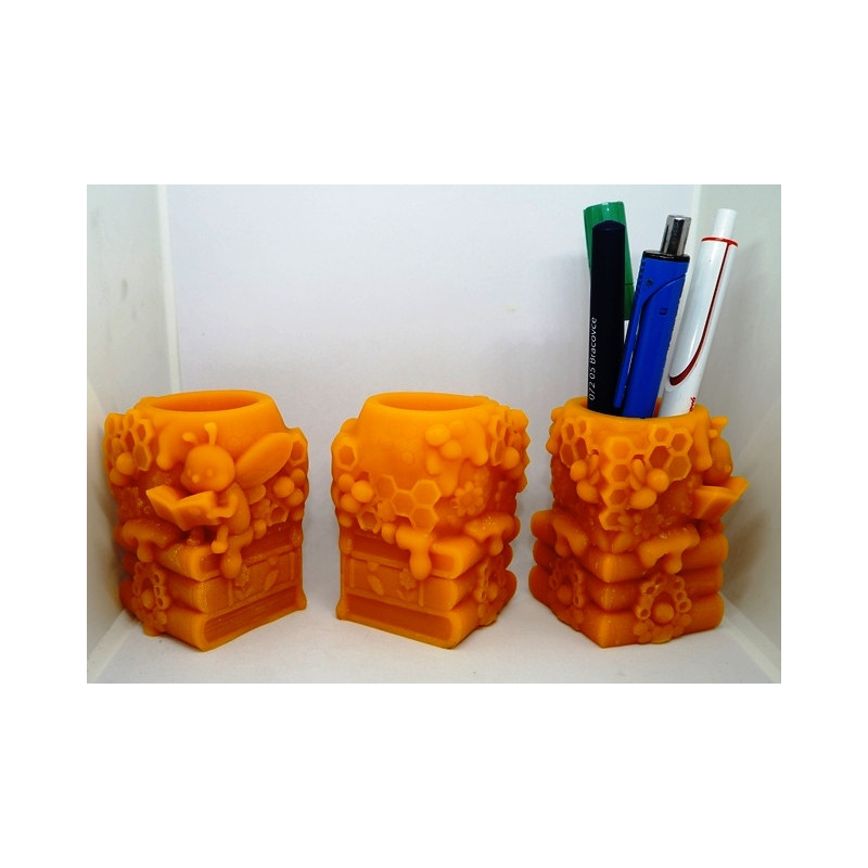 Stojan s včielkami na perá - včelí vosk - rozmer 75 x50 x50 mm, váha 110 g