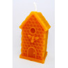 Úlik s včielkou - šikmou strechou -včelí vosk -sviečka - rozmer 80 x 45 x 40 mm, váha 110 g , forma 17 €