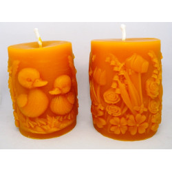 Veľkonočný valec s kačičkami - sviečka včelí vosk - rozmer 75 x55 mm, váha 185 g, forma 18 €