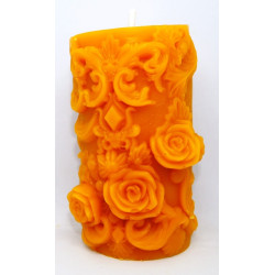 Sviečka ozdobný ornament s ružičkami - včelí vosk - rozmer 105 x 60 mm - váha 240 g, forma 21 €