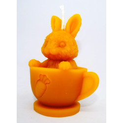 Zajačik v šálke - sviečka včelí vosk - rozmer 90 x 60 mm, váha 65 g, forma 13 €